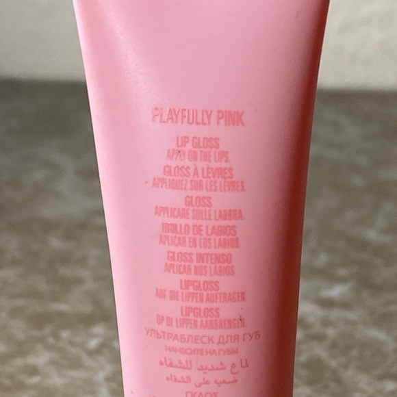 Kylie Cosmetics Gloss Drip - Picture 2 of 4